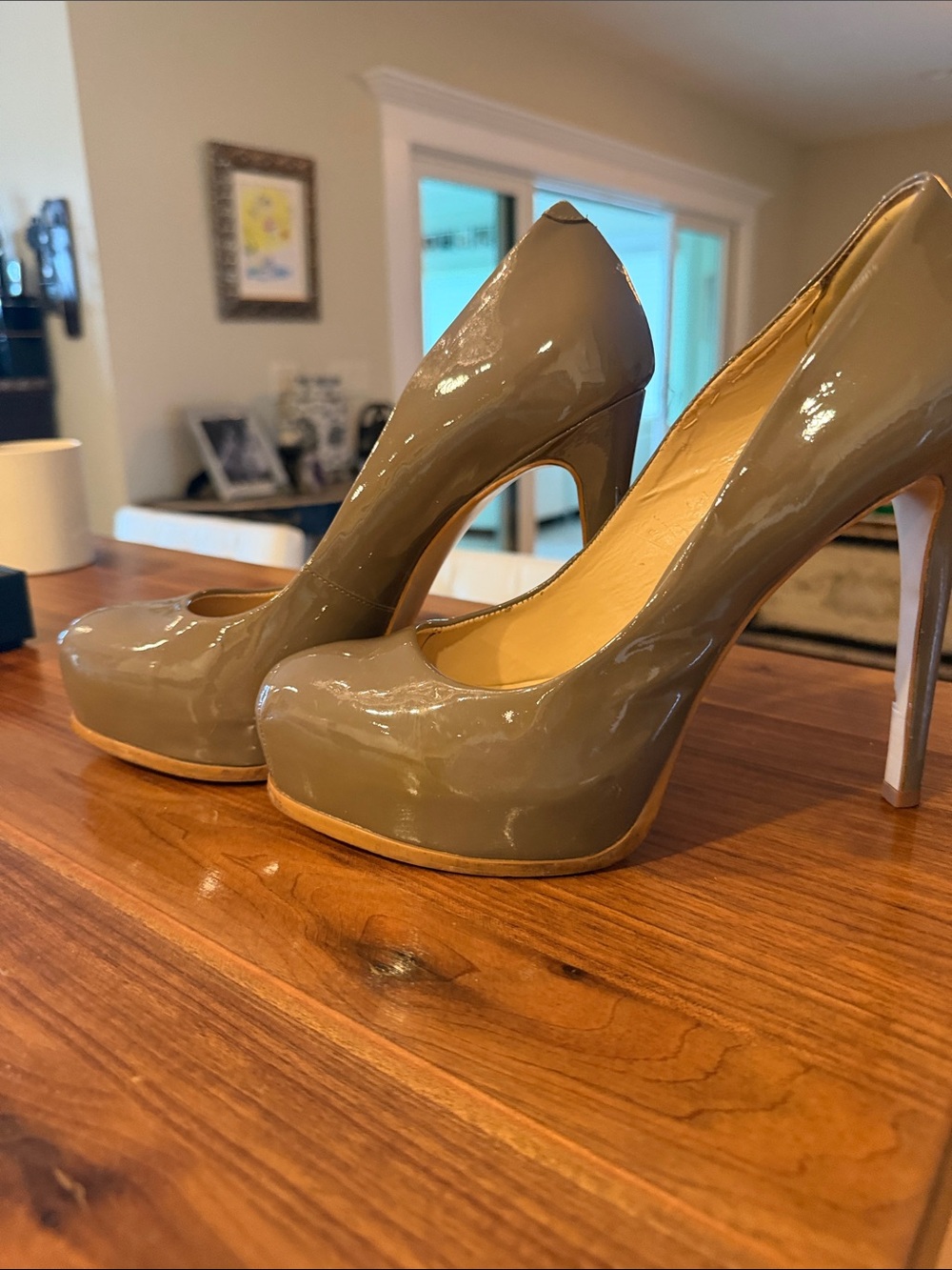 Kelsi Dagger Taupe Patent Round-Toe Platform Heels - Picture 3 of 8